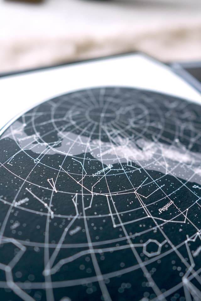 Luxe Star Map Hero Image 1